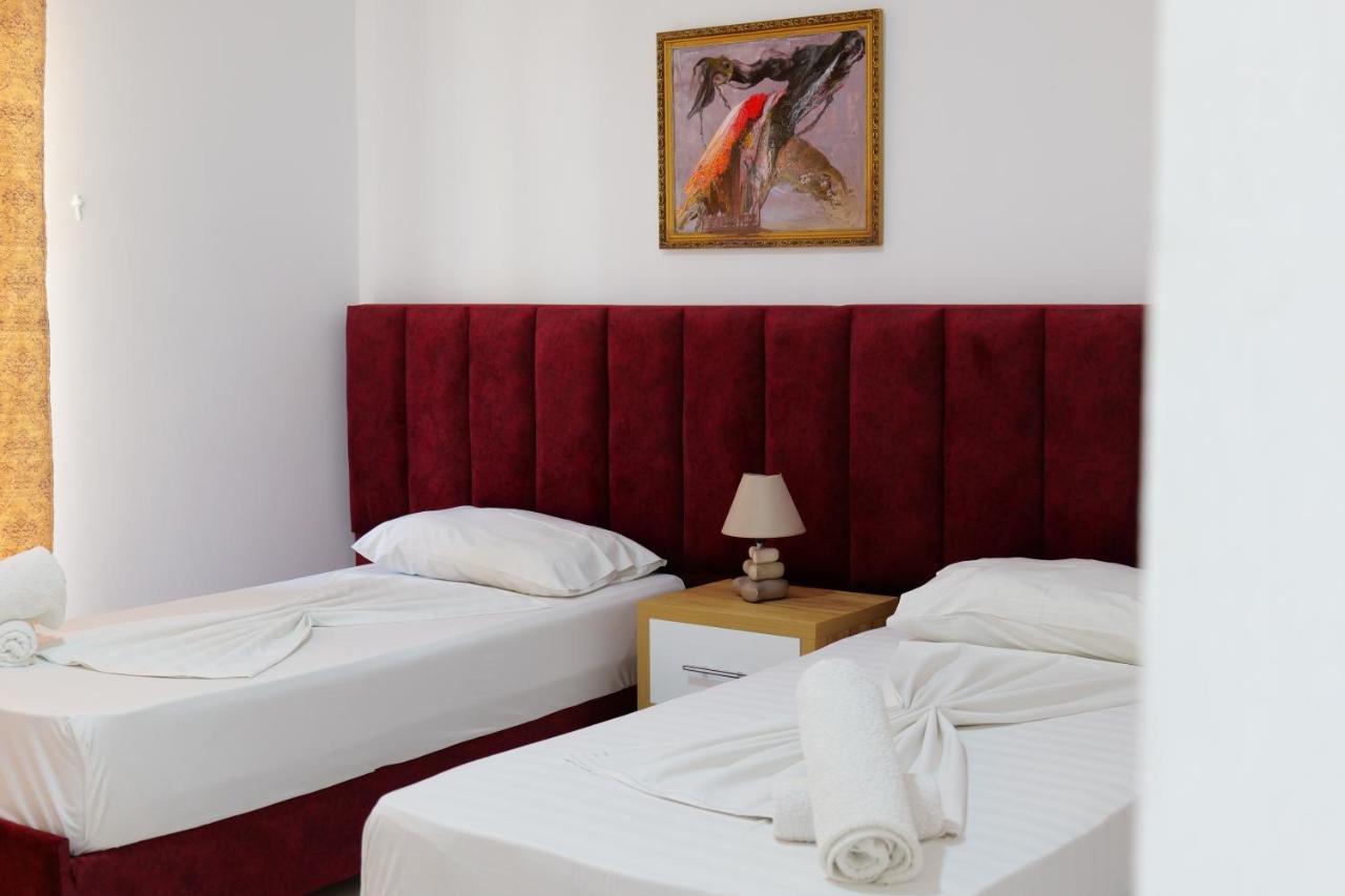 Eden Hotel Sarandë Exterior foto